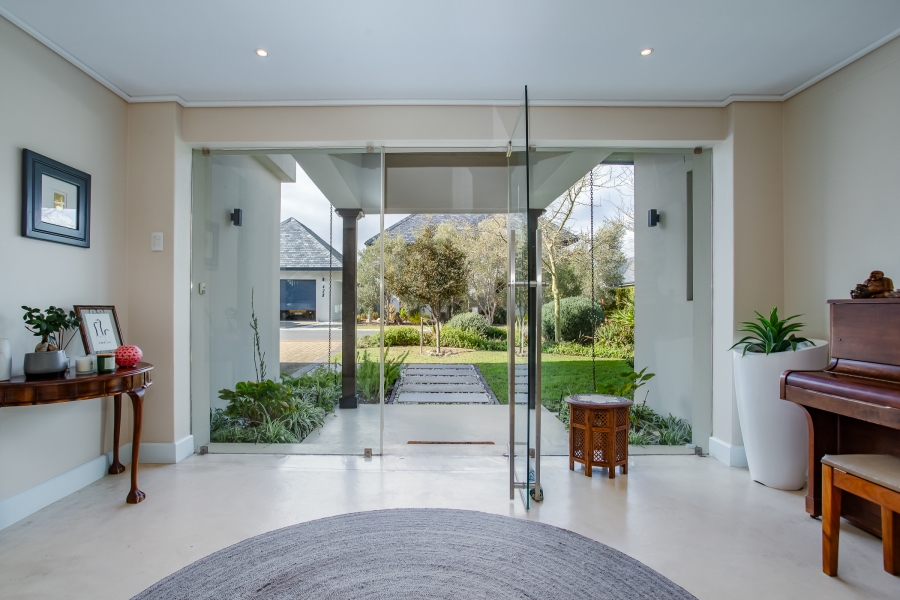 4 Bedroom Property for Sale in Pearl Valley at Val de Vie Western Cape